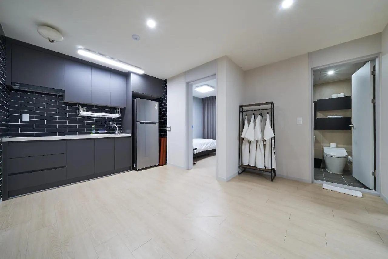 Bon Hotel Business Busan 2*,  South Korea