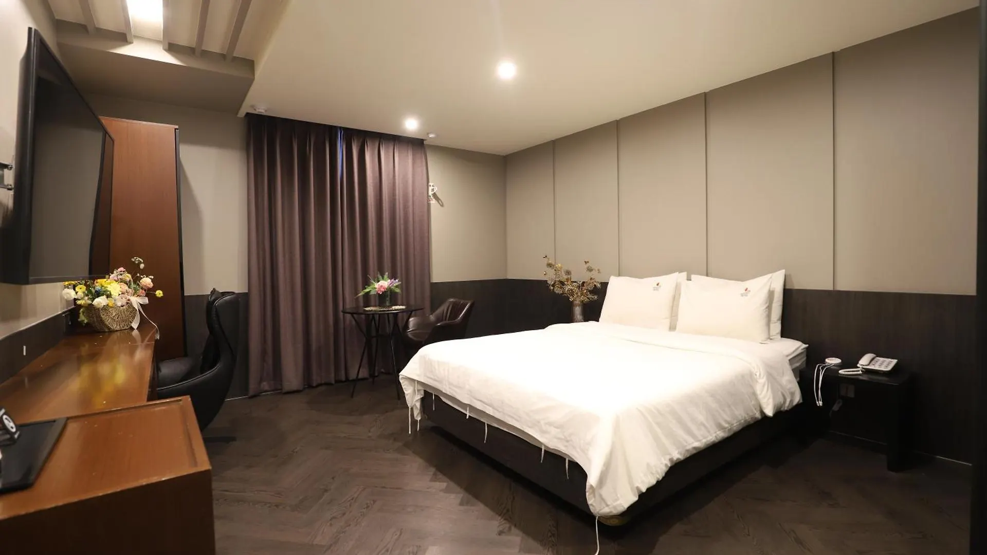 Bon Hotel Business Busan 2*,  Zuid-Korea