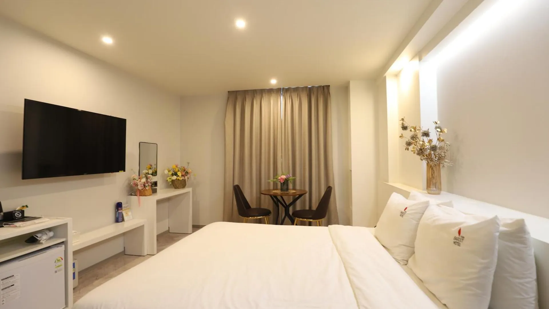 Bon Hotel Business Busan 2*,